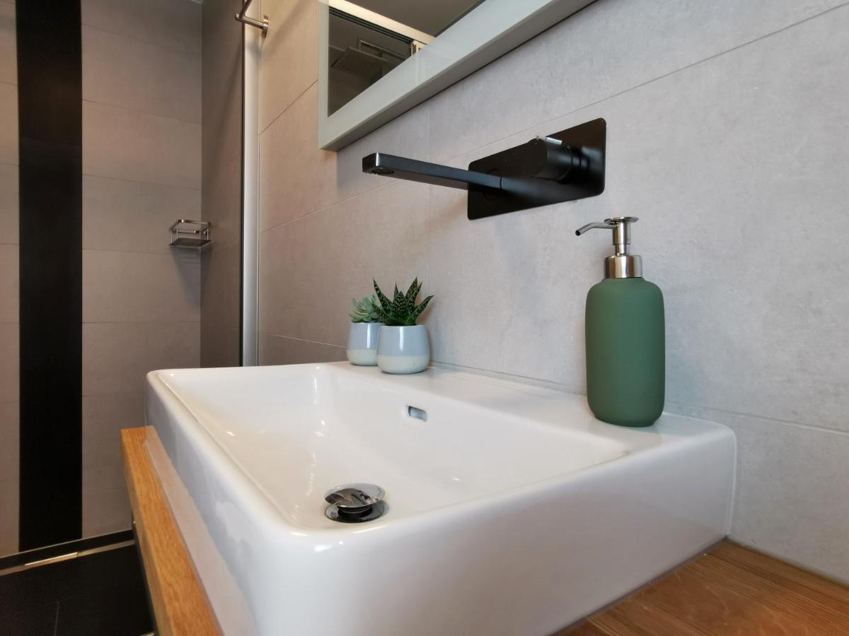 Neues City Center Piano Appartement Mit Netflix Klagenfurt am Woerthersee Dış mekan fotoğraf
