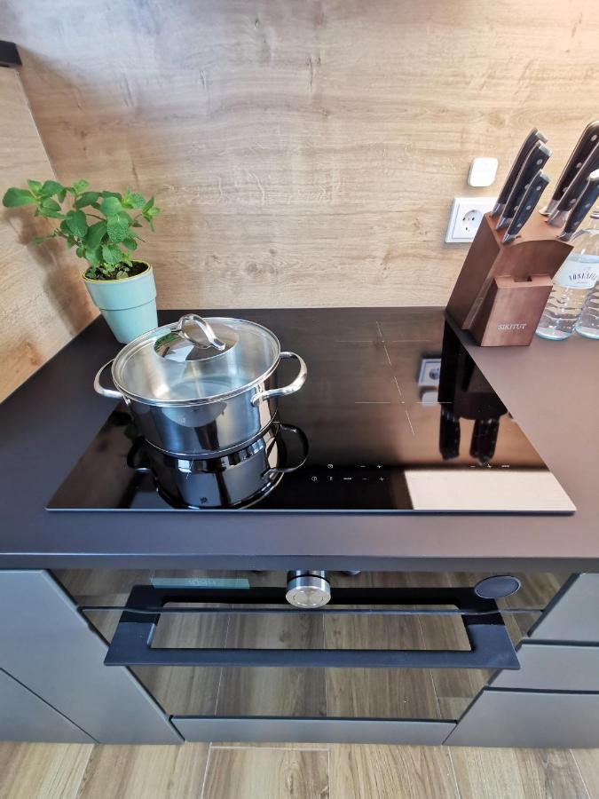 Neues City Center Piano Appartement Mit Netflix Klagenfurt am Woerthersee Dış mekan fotoğraf