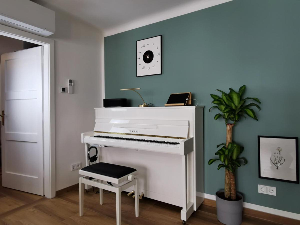 Neues City Center Piano Appartement Mit Netflix Klagenfurt am Woerthersee Dış mekan fotoğraf